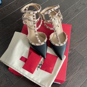 Valentino Garavani Rockstud Cage Heels